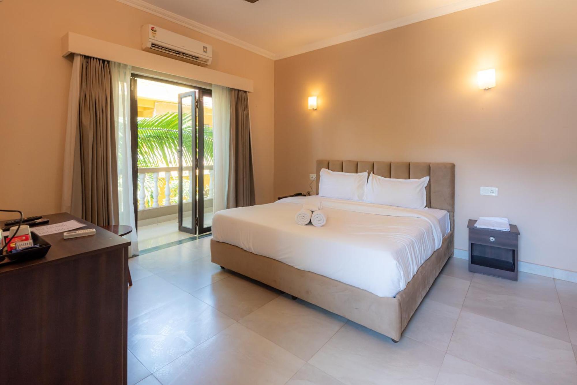 De Soul Sante Beach Resorts Morjim Goa Exterior photo